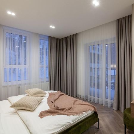 Apartment Shevchenko St.,New Building 利沃夫 外观 照片
