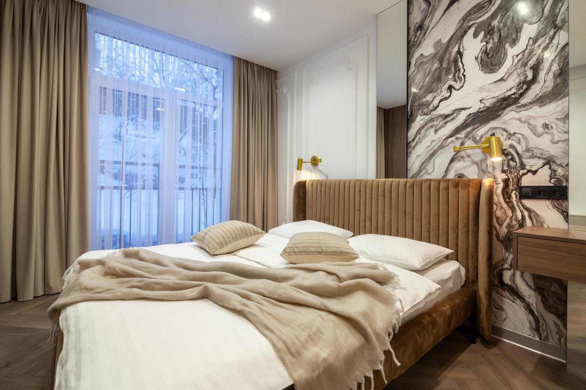 Apartment Shevchenko St.,New Building 利沃夫 外观 照片